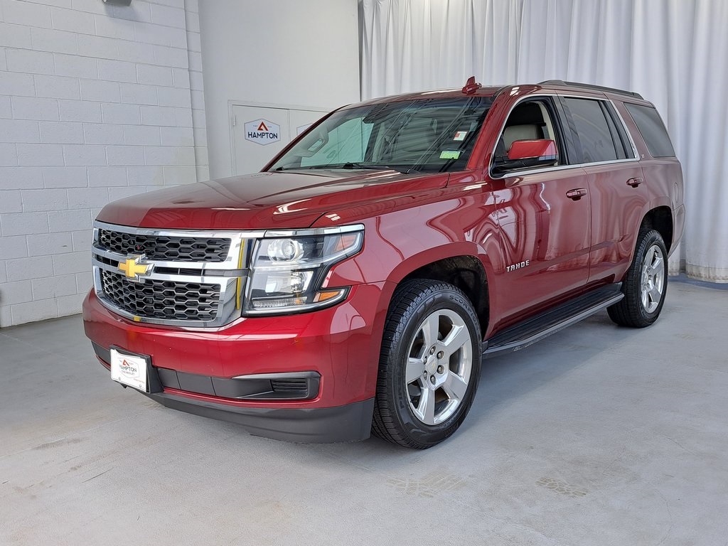 2017 Chevrolet Tahoe LT photo 2