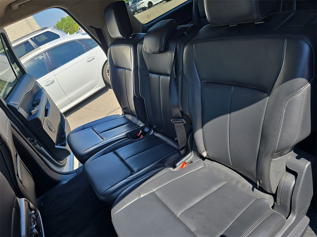 2024 Ford Expedition MAX XLT photo 13