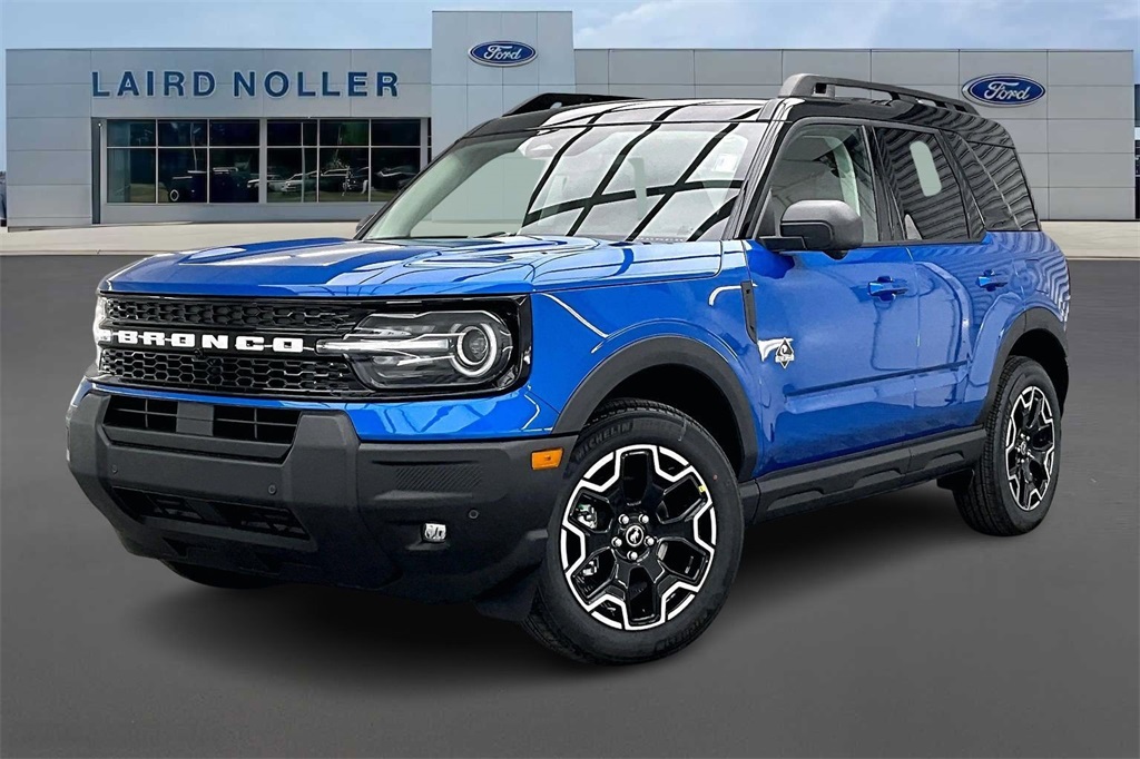 2025 Ford Bronco Sport Outer Banks's photo