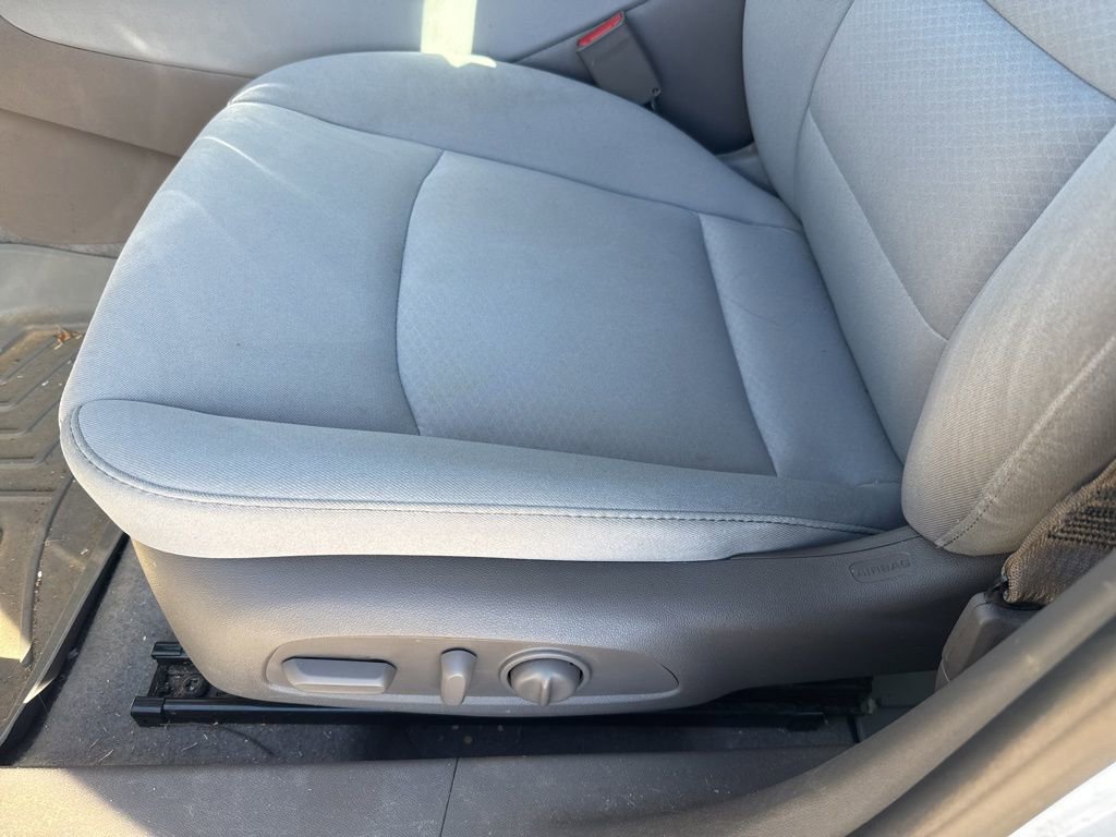 Used 2023 Chevrolet Malibu 1LT with VIN 1G1ZD5ST5PF126015 for sale in Hutchinson, KS