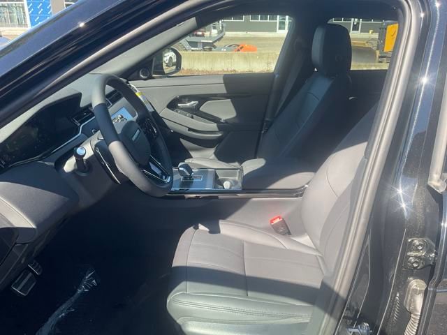 2026 Land Rover Range Rover Evoque Dynamic SE photo 9
