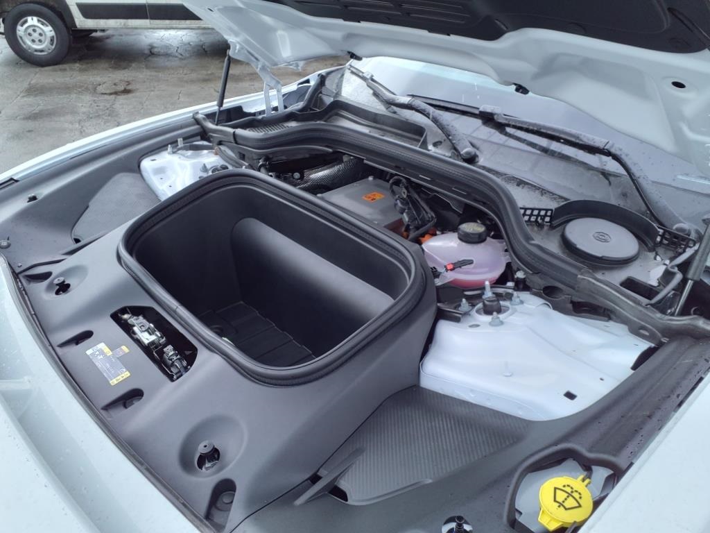 2024 Dodge Charger R/T photo 12