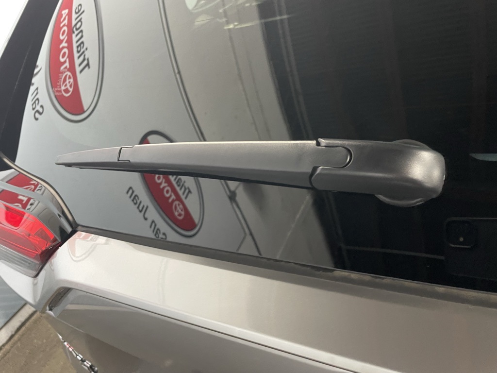 2025 Toyota RAV4 Hybrid XSE photo 20
