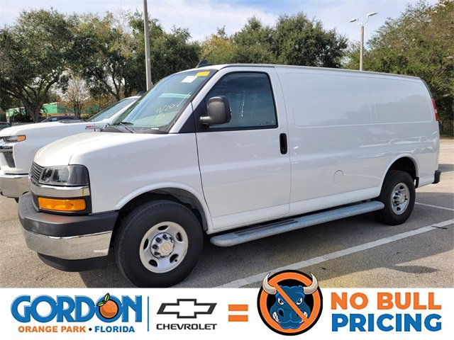 2024 Chevrolet Express Cargo Work Van's photo