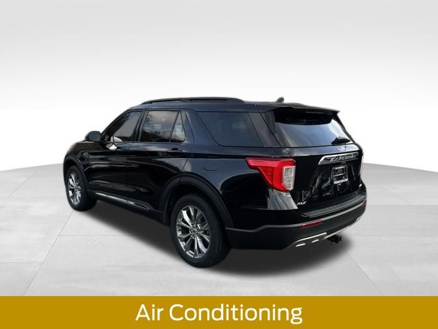 2022 Ford Explorer XLT photo 3