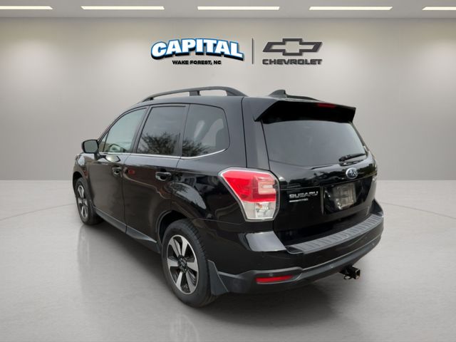 2017 Subaru Forester 2.5i Limited photo 2