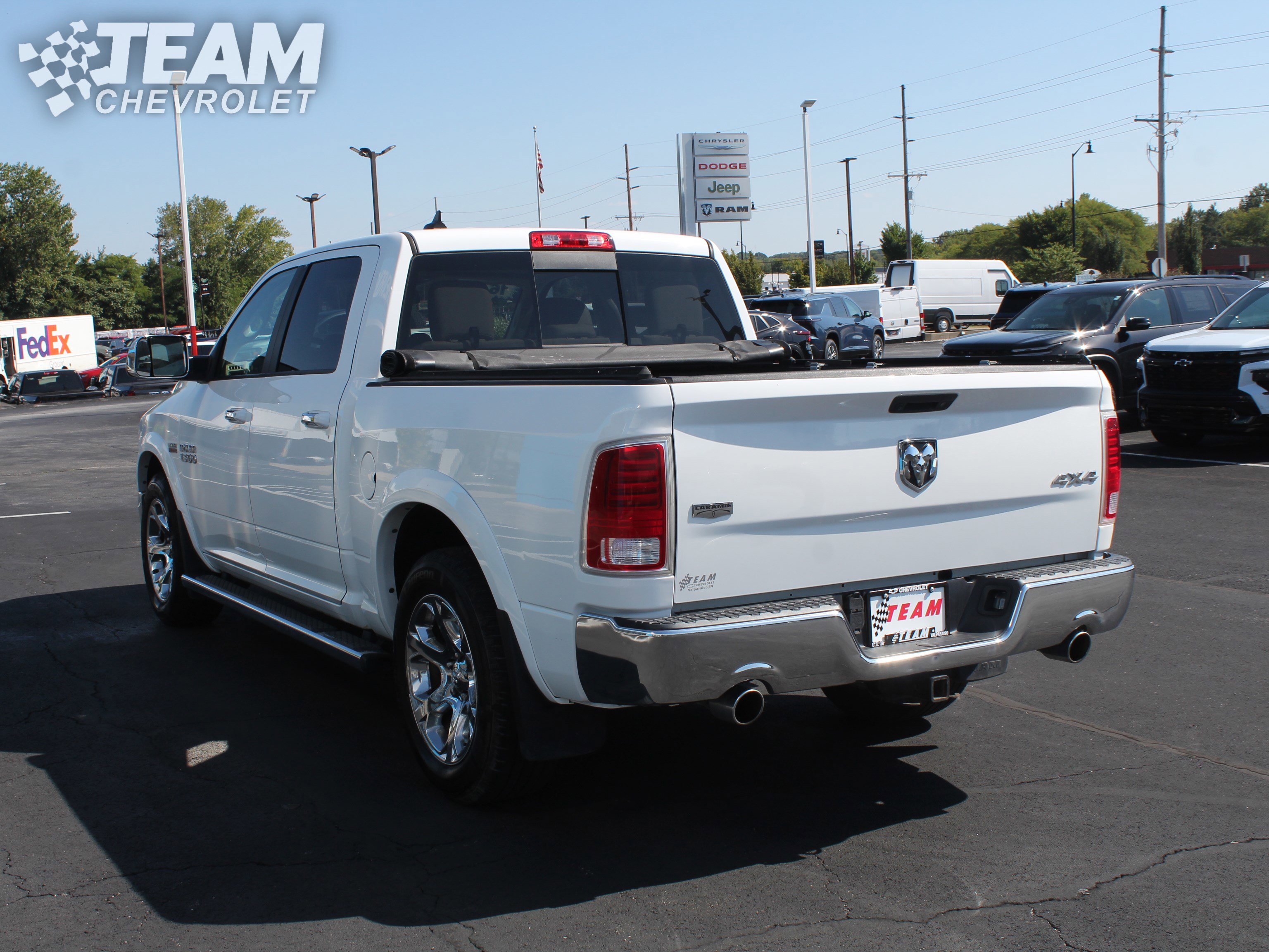 2016 Ram 1500 Laramie photo 4