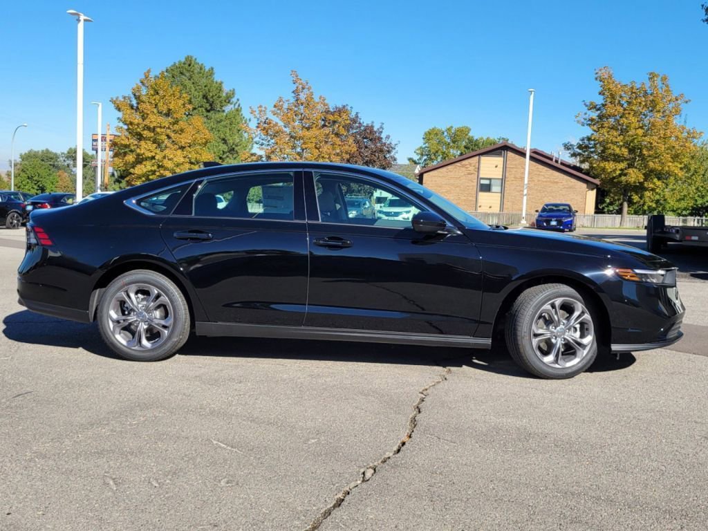 2024 Honda Accord EX photo 9