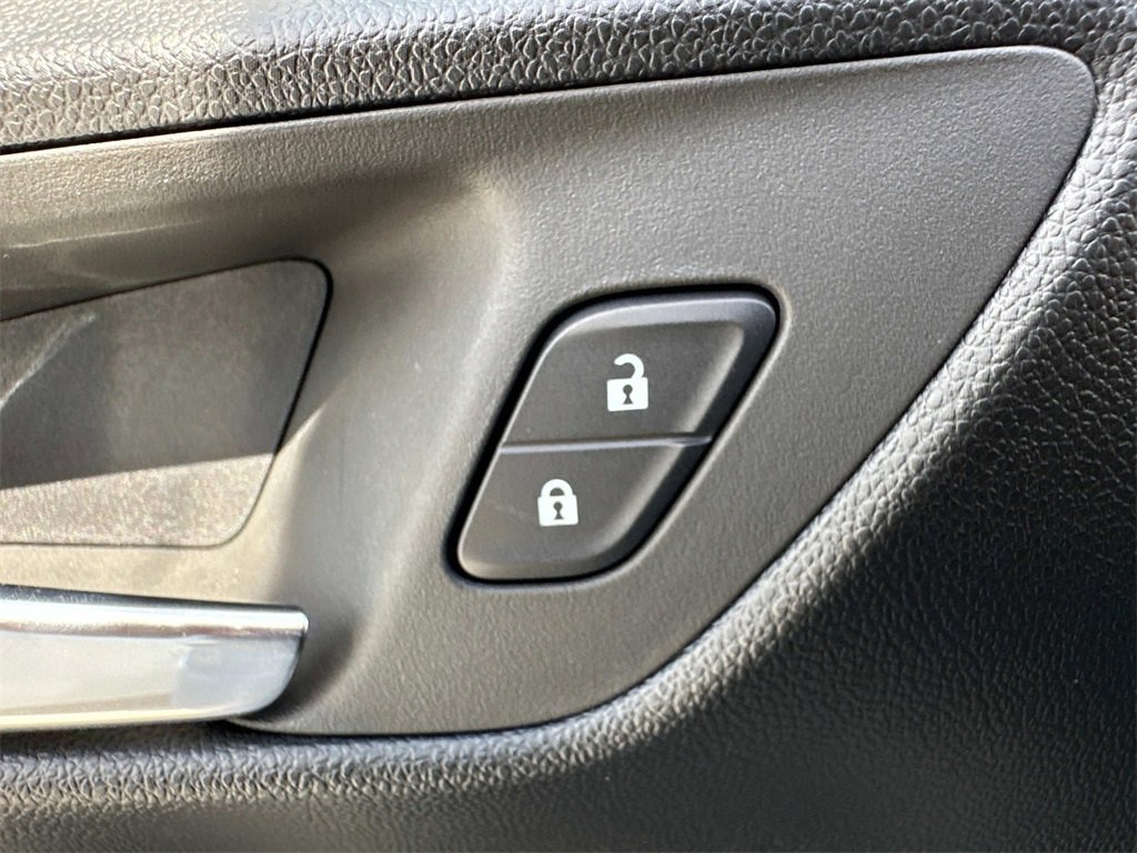 2026 Buick Envista ST photo 15