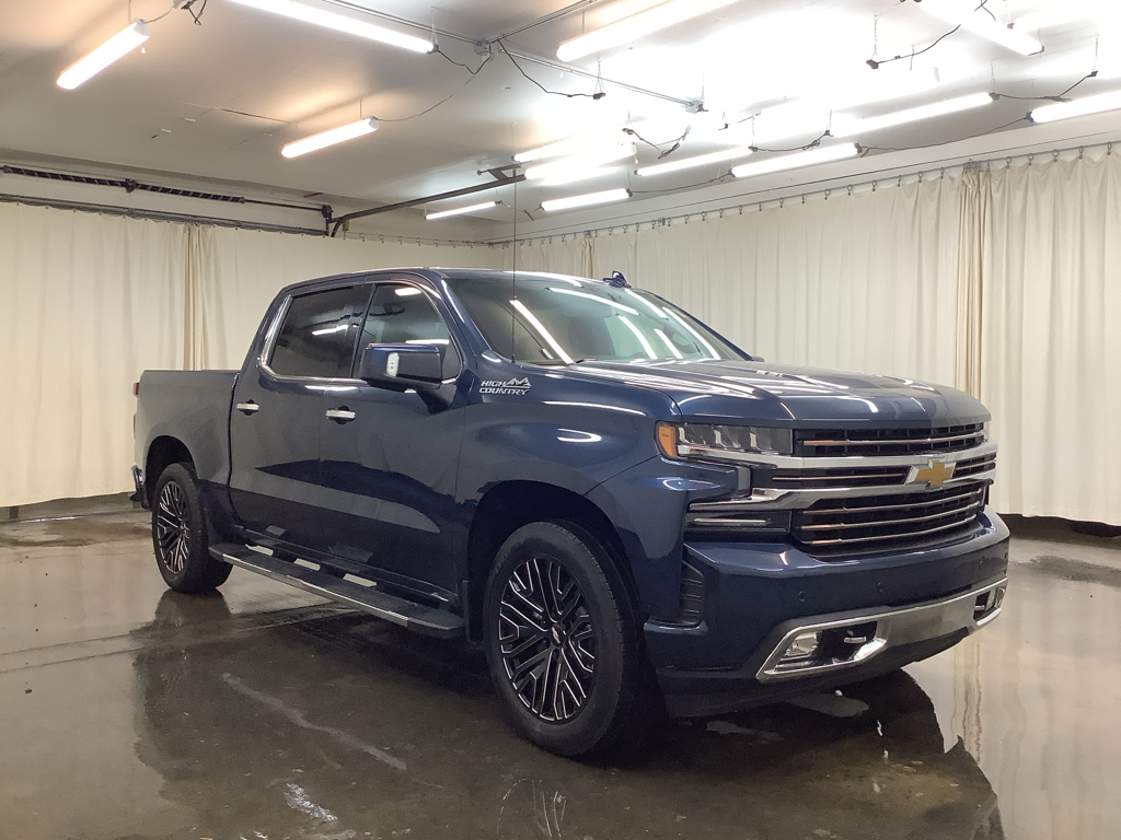 2022 Chevrolet Silverado 1500 High Country photo 3