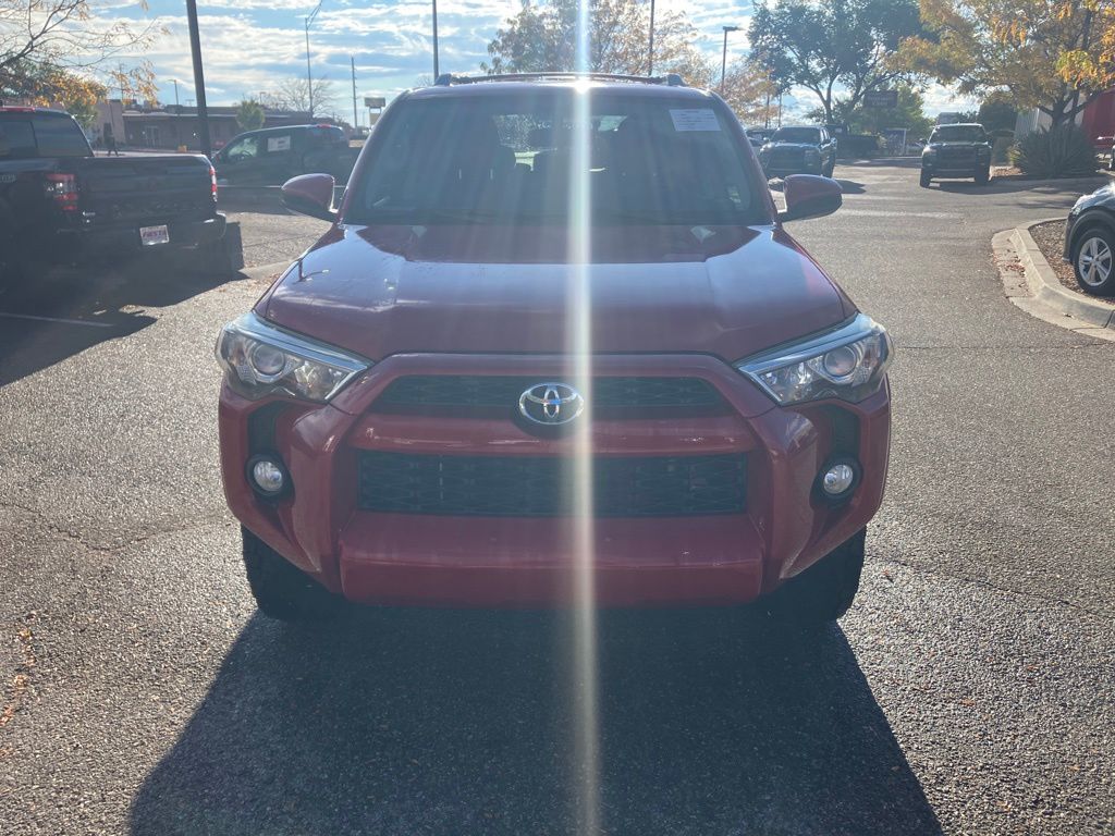 2016 Toyota 4Runner SR5 4WD photo 2