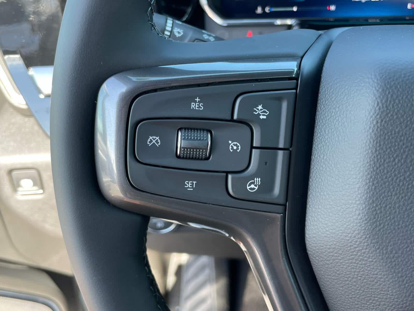 2026 Chevrolet Silverado 3500HD High Country photo 27