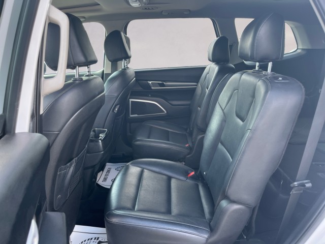 2022 Kia Telluride S photo 10
