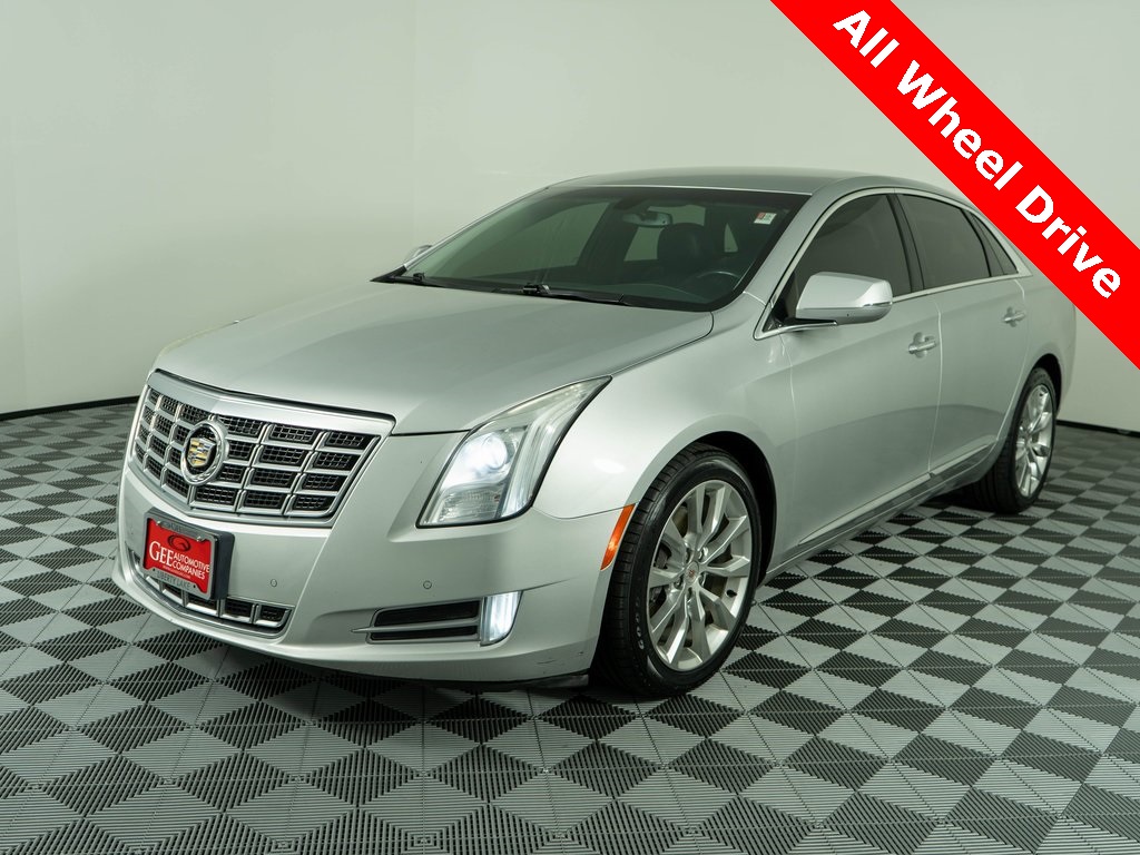 2015 Cadillac XTS Luxury Collection's photo