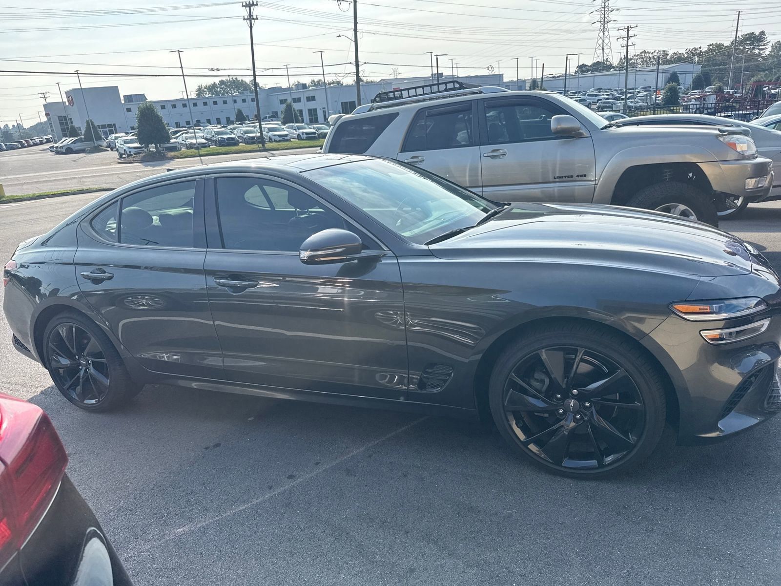 2023 Genesis G70 2.0T photo 4