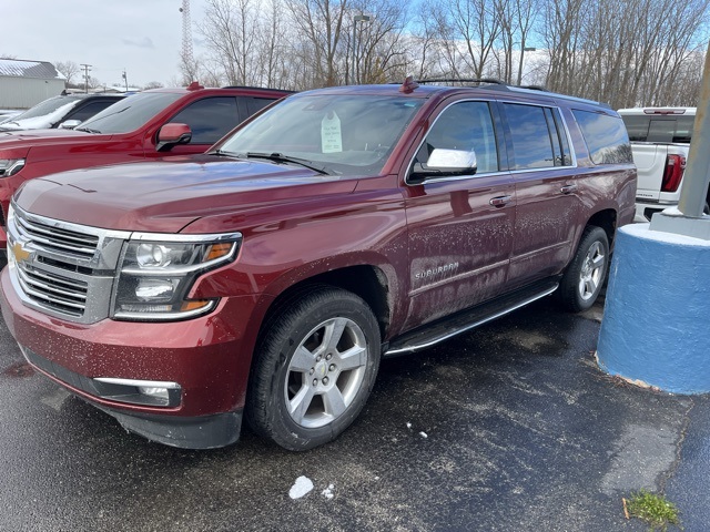 2020 Chevrolet Suburban Premier photo 2
