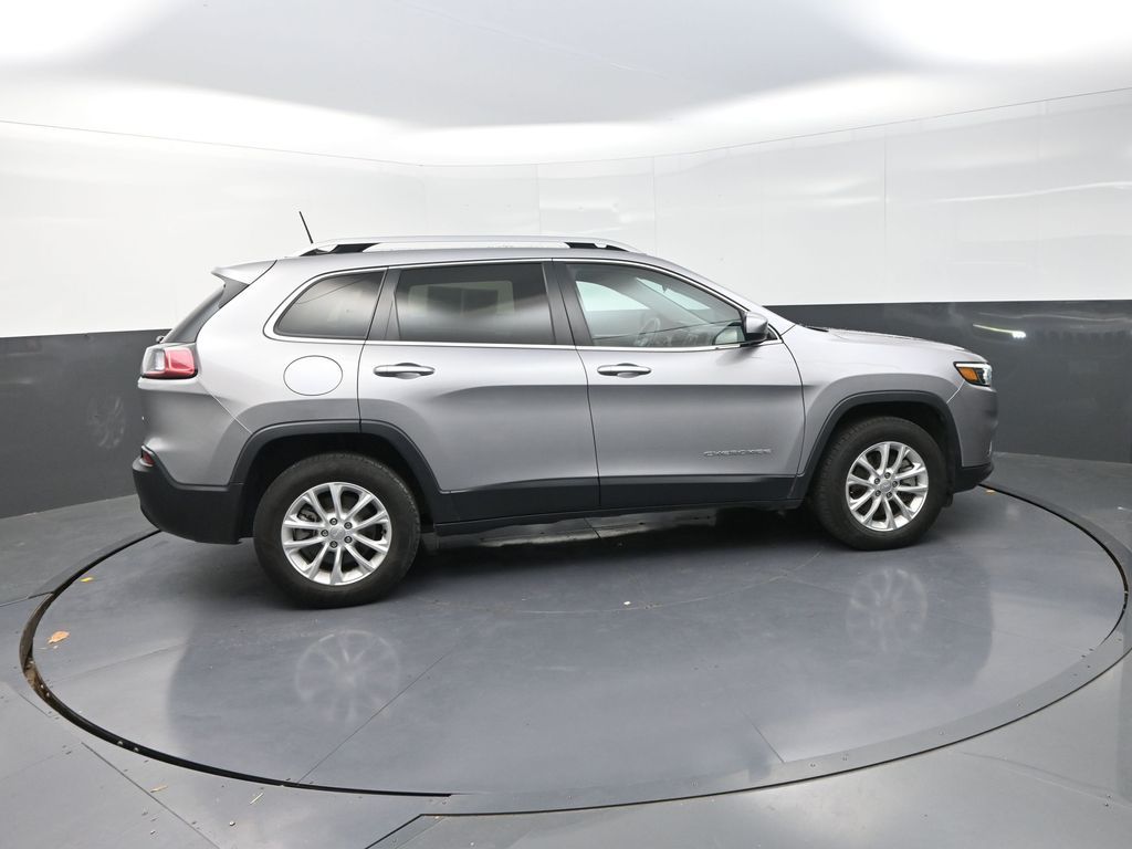 2019 Jeep Cherokee Latitude photo 8