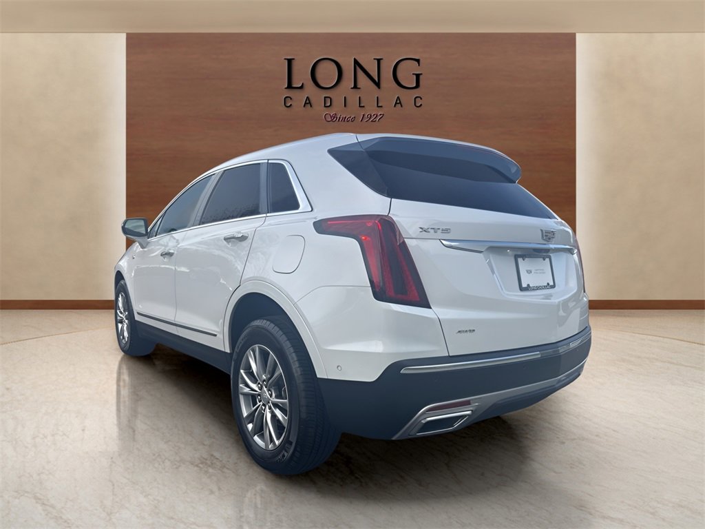 2022 Cadillac XT5 Premium Luxury photo 3