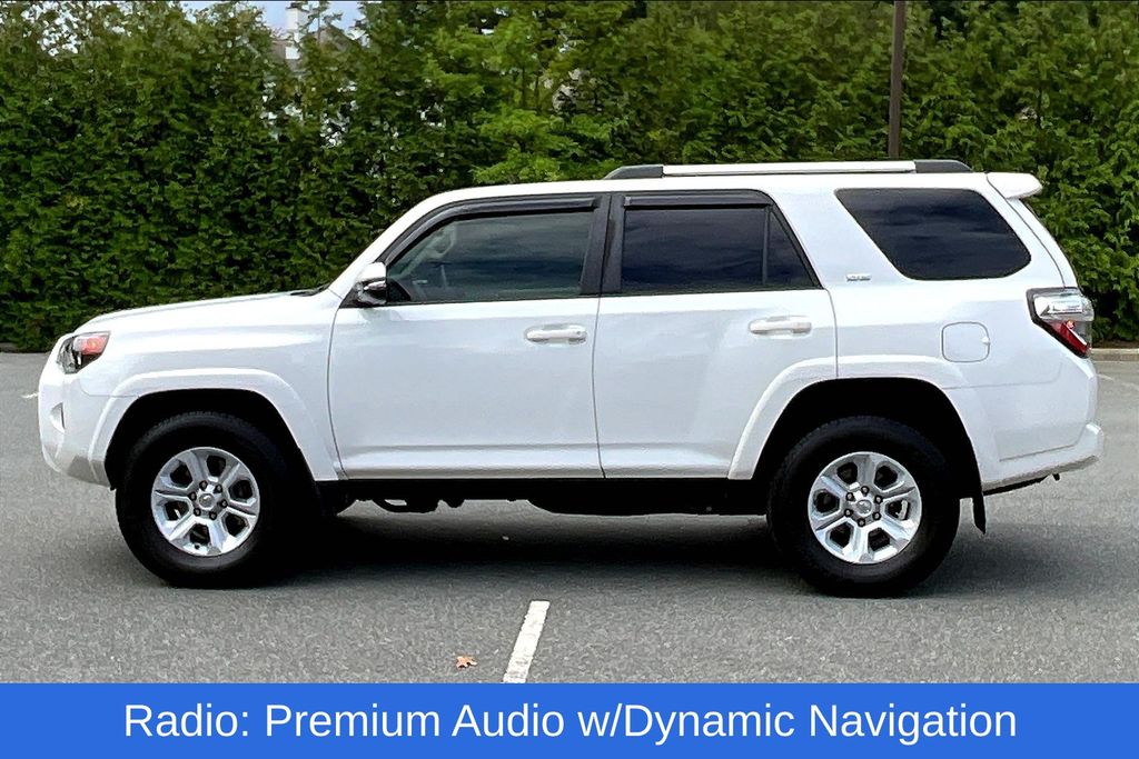 2020 Toyota 4Runner SR5 Premium photo 5