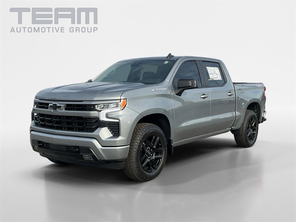 2026 Chevrolet Silverado RST photo 3