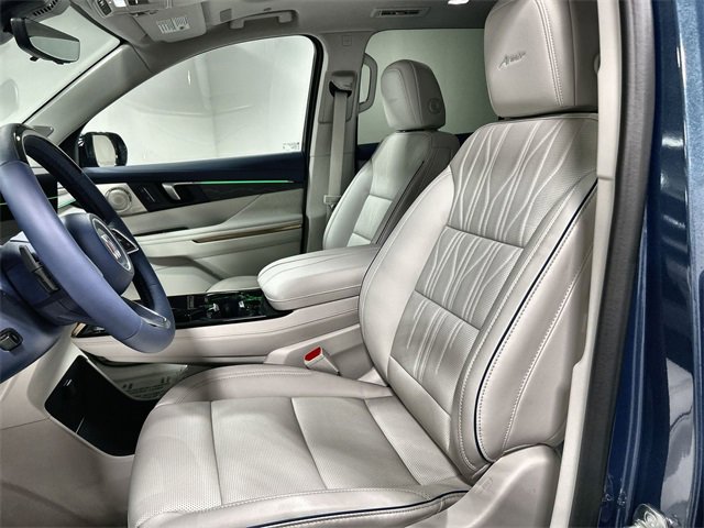 2026 Buick Enclave Avenir photo 13