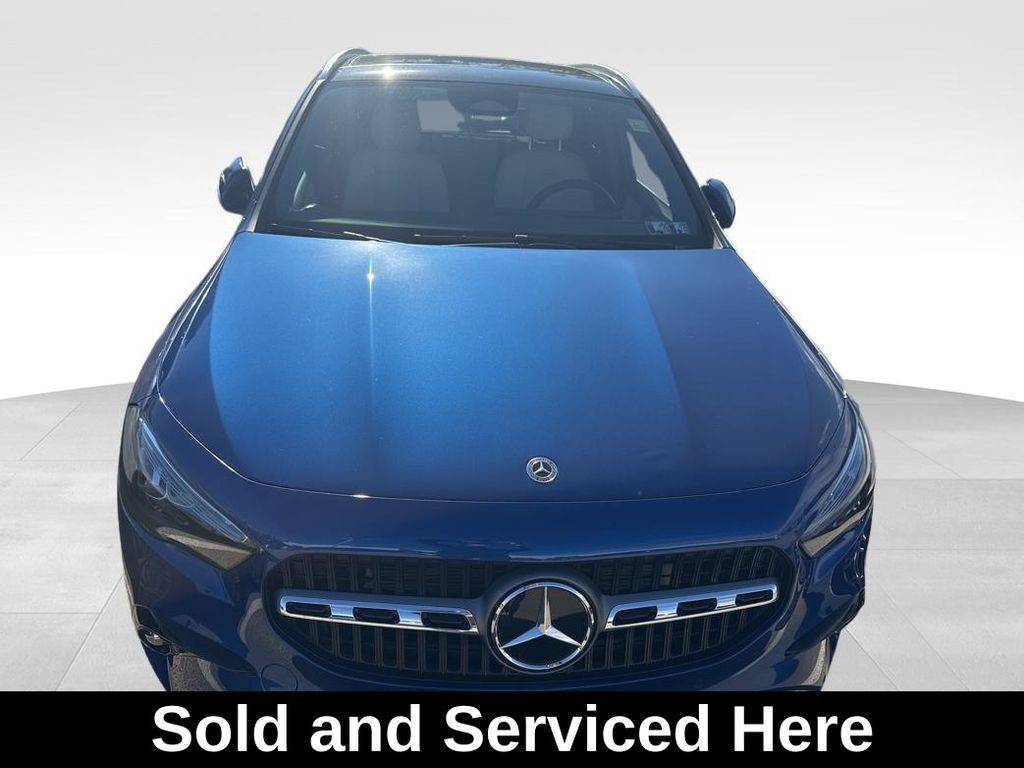 2025 Mercedes Benz GLA 250 4MATIC photo 3