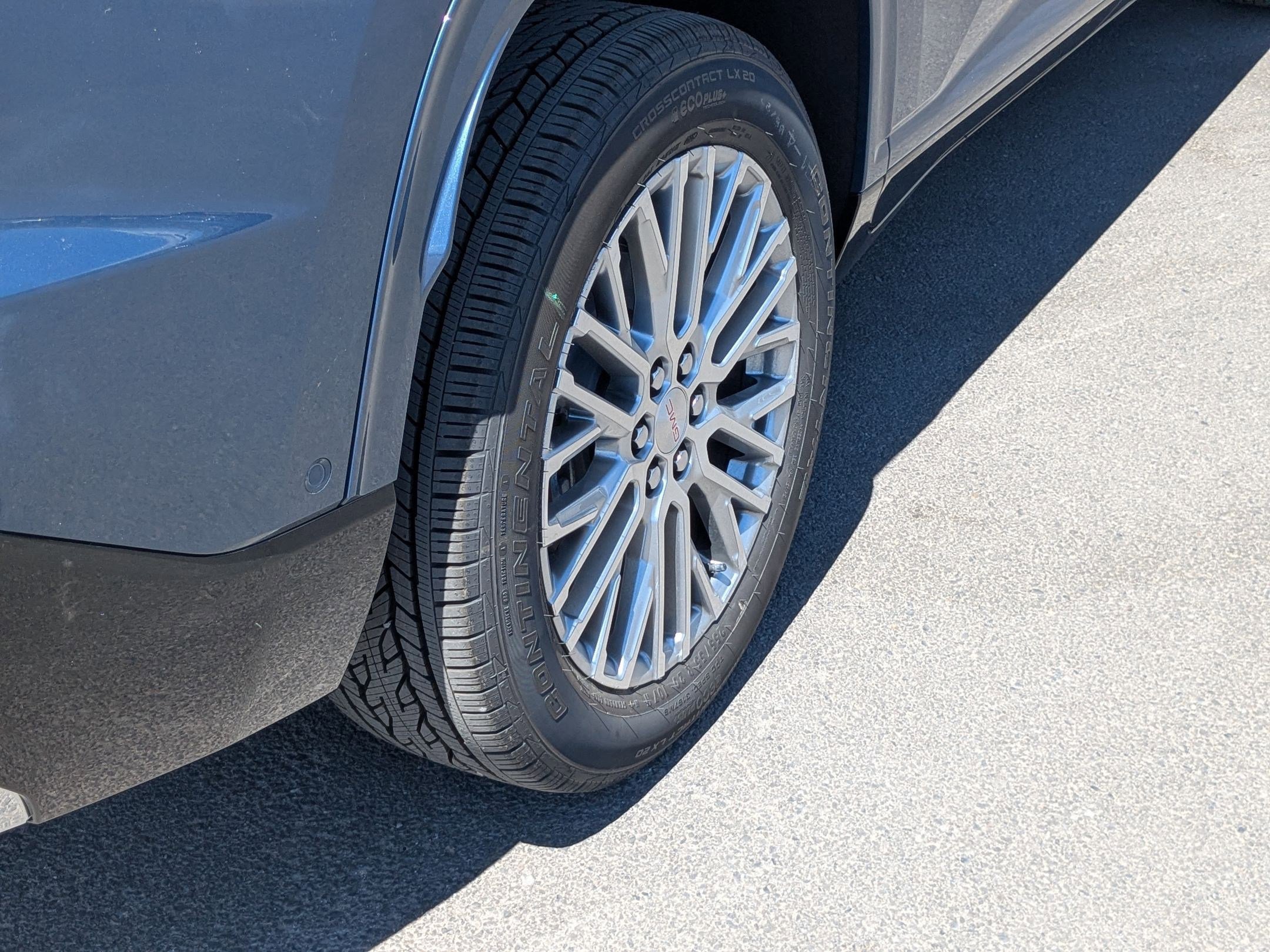 2026 Gmc Acadia Denali photo 13
