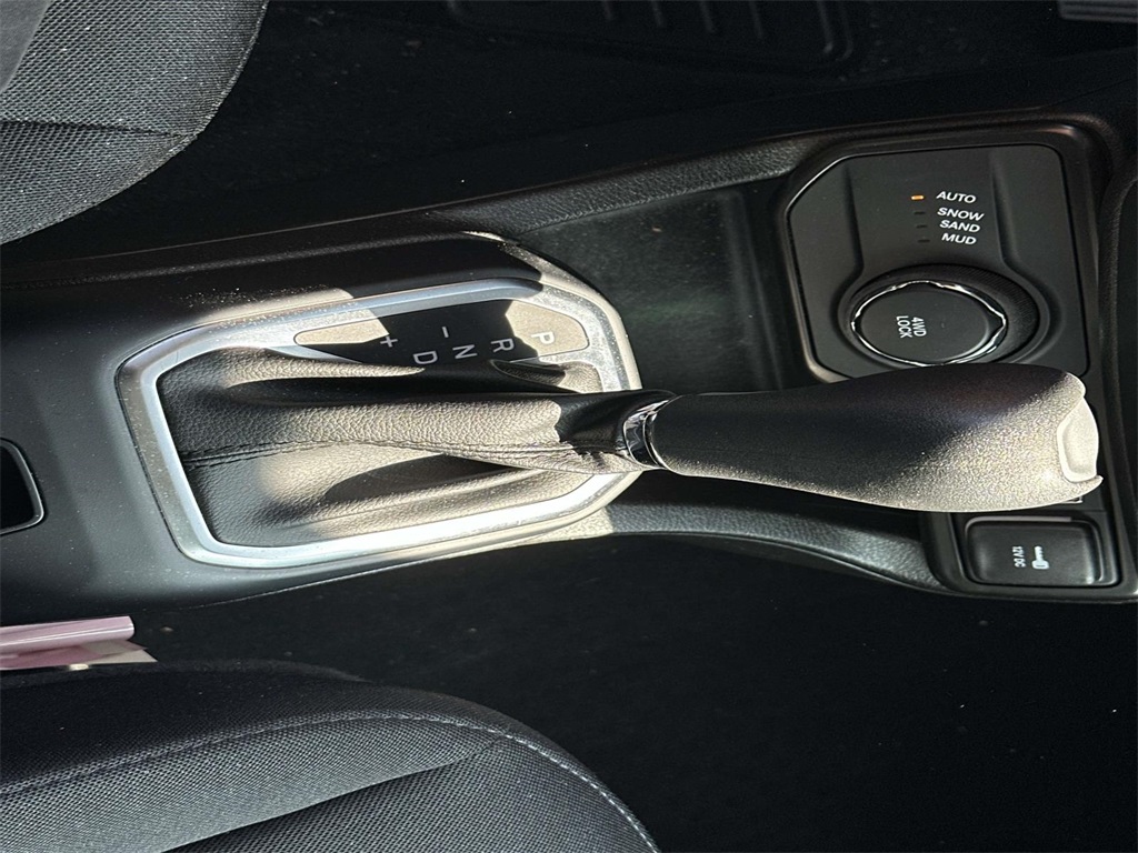 2023 Jeep Renegade Latitude photo 20