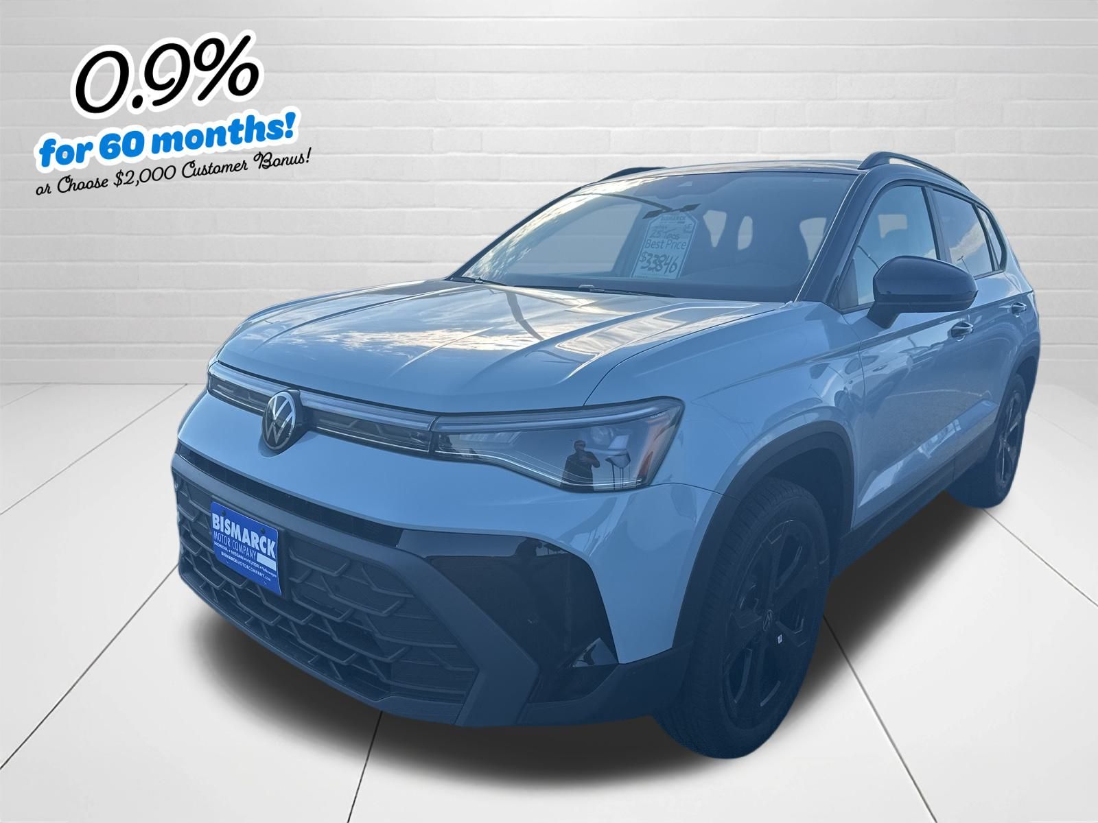 2025 Volkswagen Taos SE photo 2