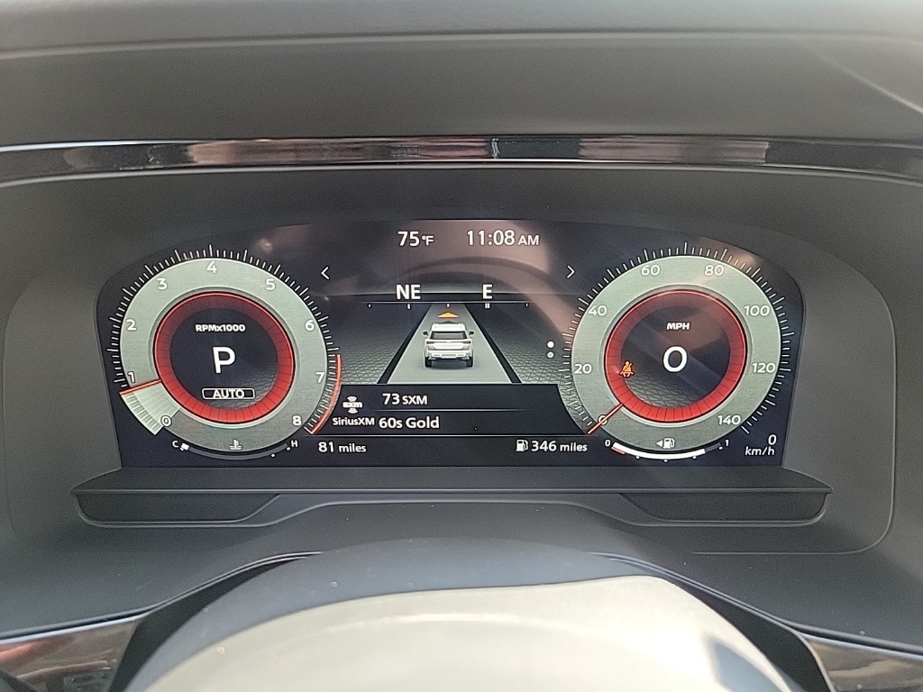 2025 Nissan Pathfinder Platinum photo 9