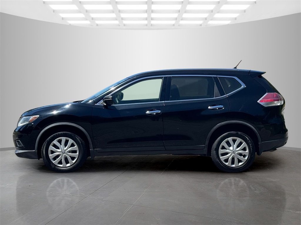 2015 Nissan Rogue S photo 2