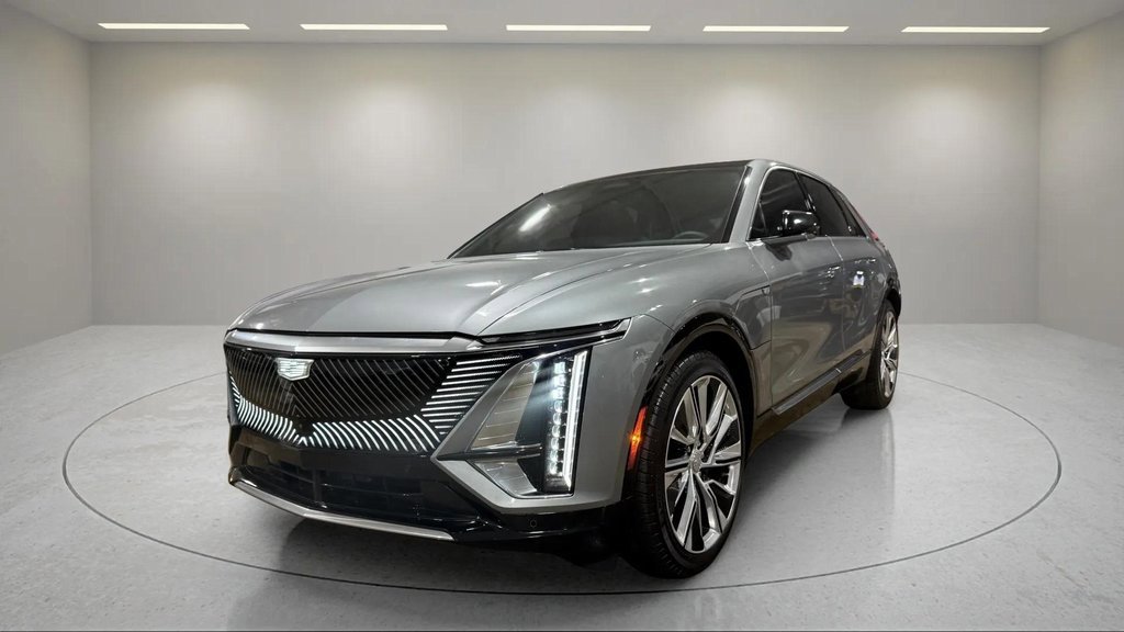 2024 Cadillac LYRIQ Luxury 3's photo