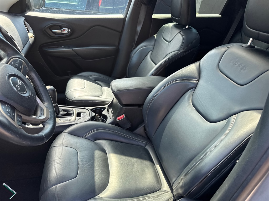 2017 Jeep Cherokee Limited photo 6