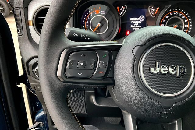 2025 Jeep Wrangler Willys photo 17