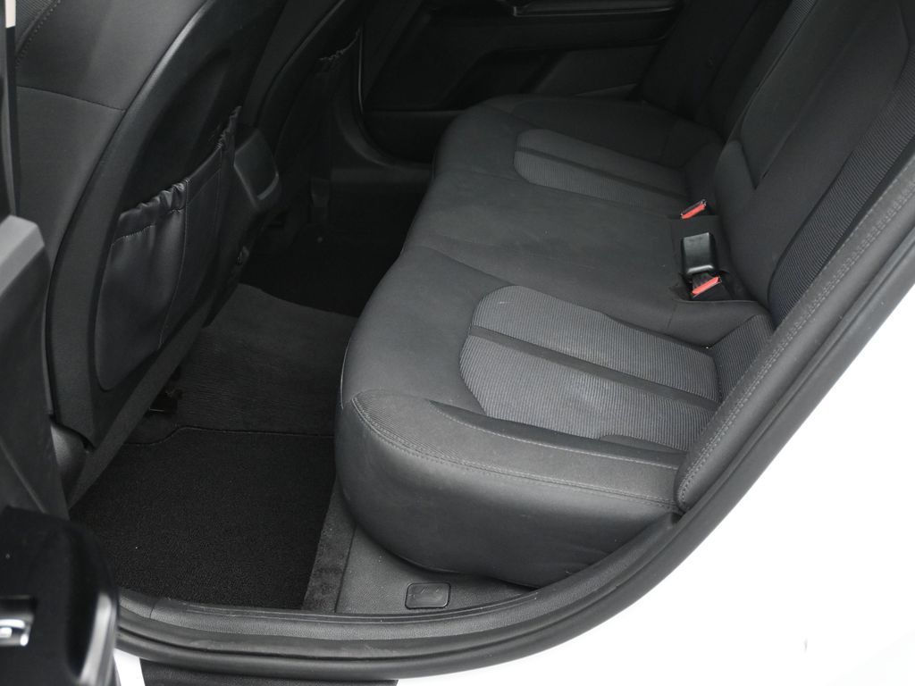 2023 Kia K5 LXS photo 8