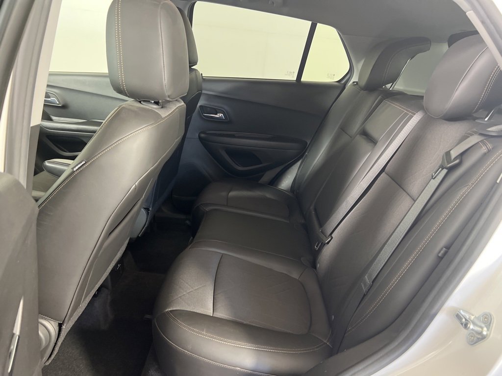 2022 Chevrolet Trax LT photo 16