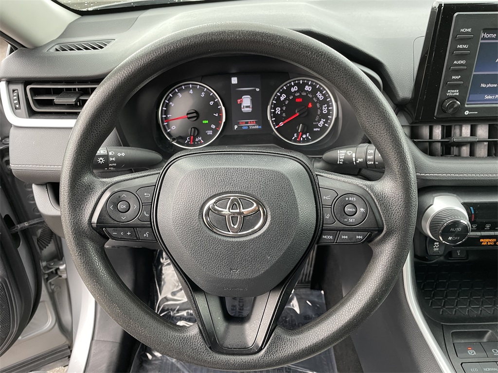 2022 Toyota RAV4 XLE photo 24