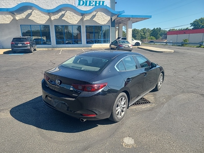 2019 Mazda Mazda3 Base photo 5