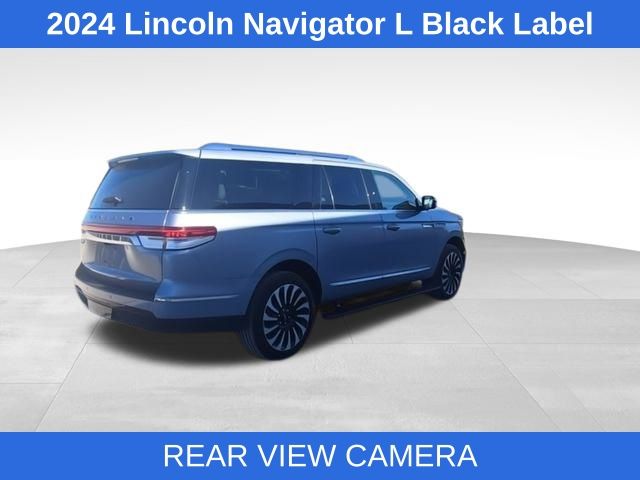 2024 Lincoln Navigator Black Label photo 8