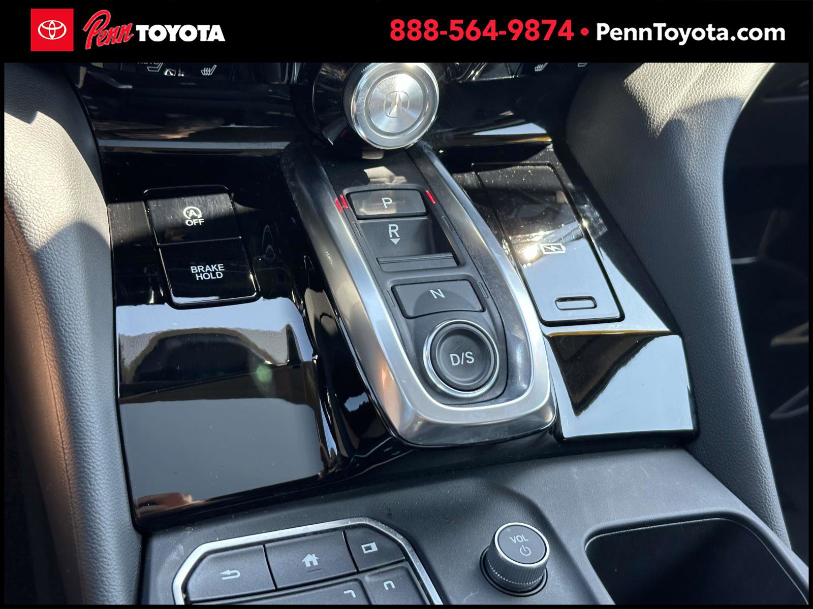 2022 Acura MDX Base SH-AWD photo 30