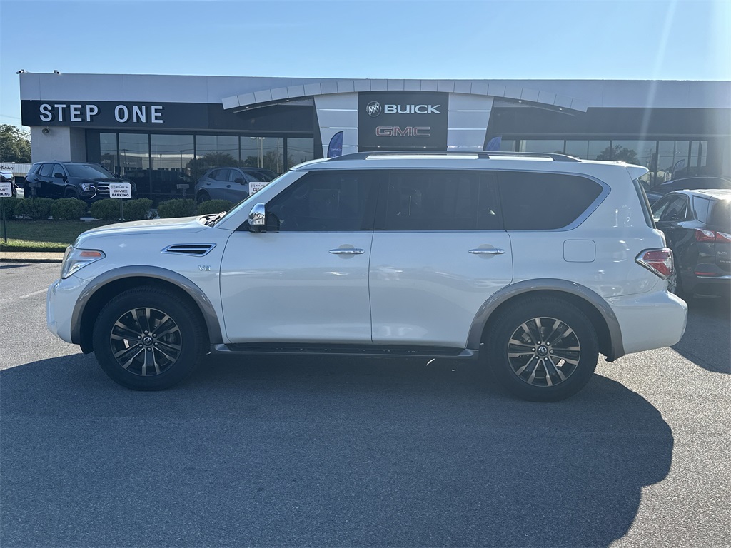 2017 Nissan Armada Platinum photo 4