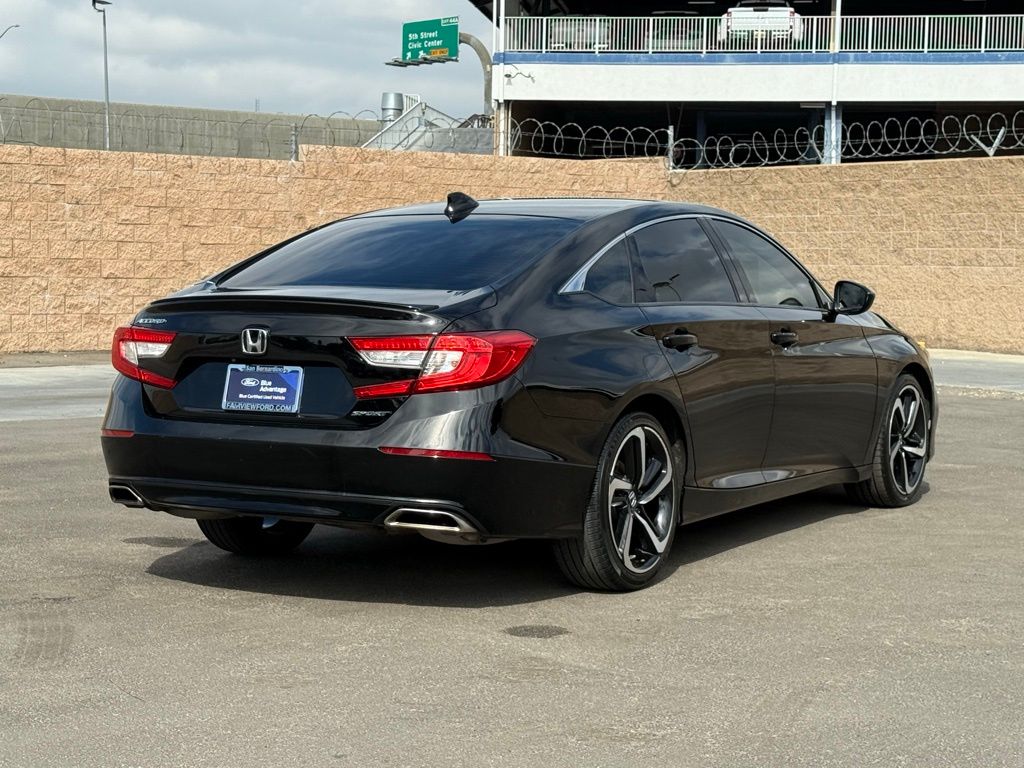 2021 Honda Accord Sport photo 3