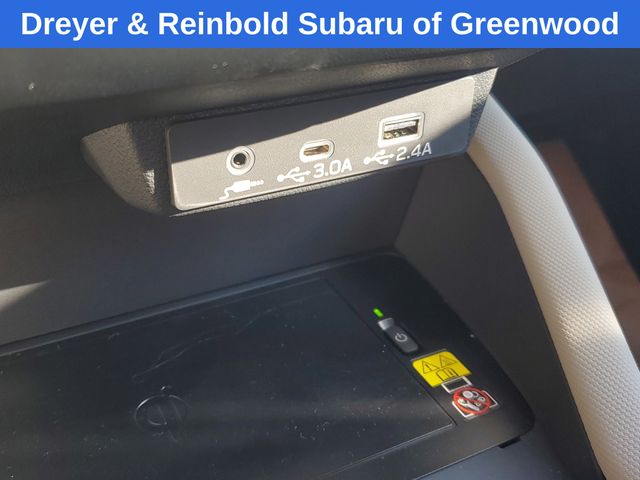 2025 Subaru Forester Premium photo 32