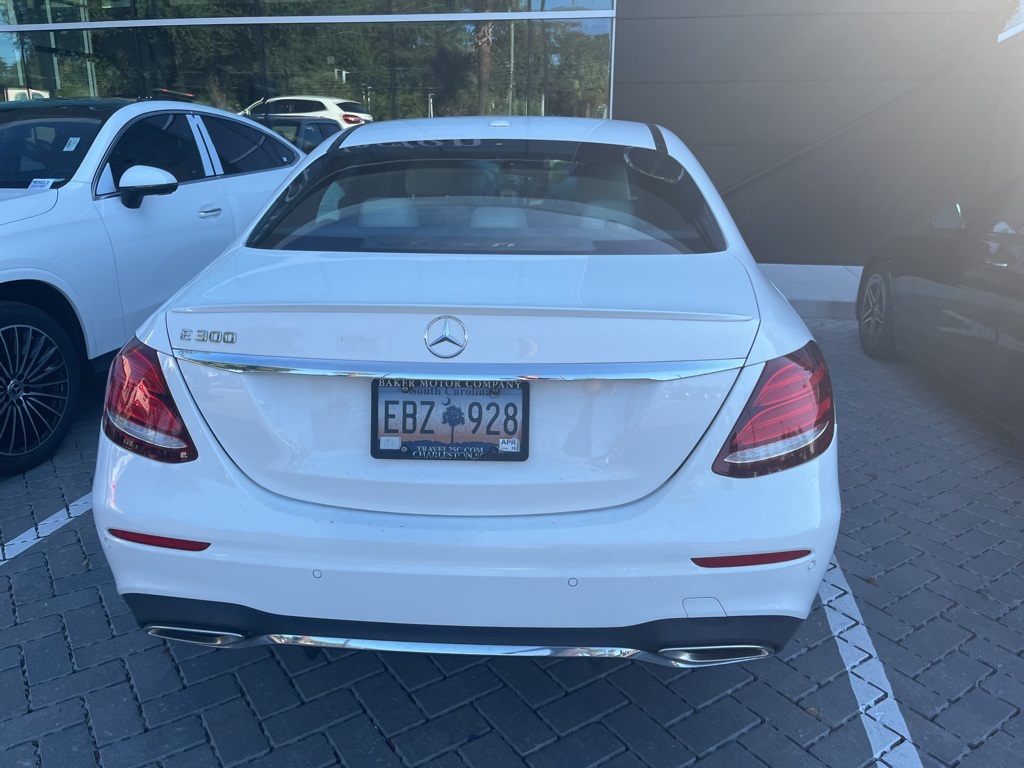 2019 Mercedes Benz E 300 Sedan photo 5