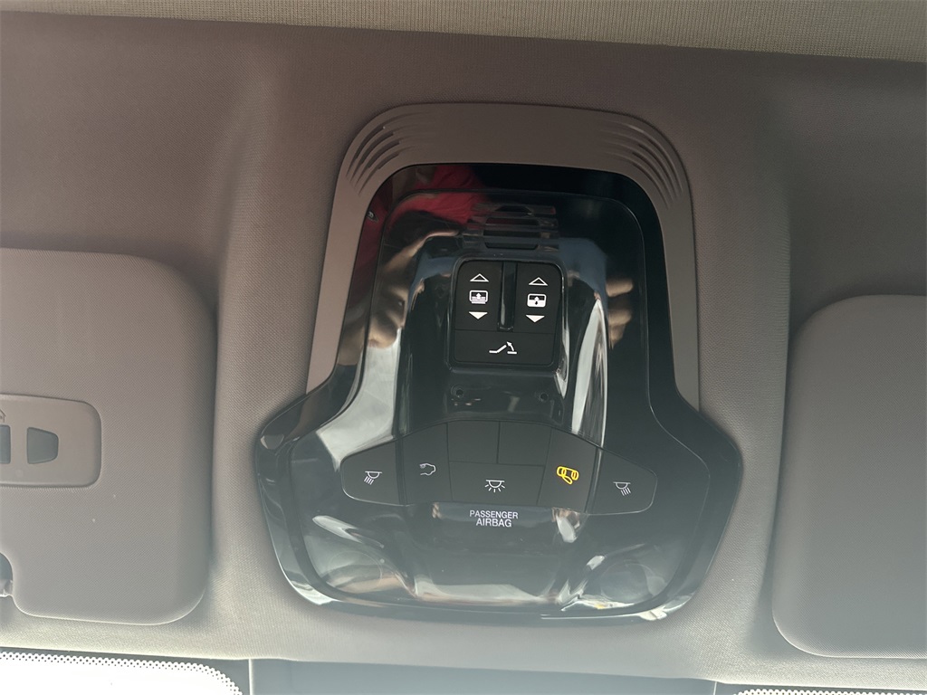 2018 Alfa Romeo Stelvio Ti photo 25