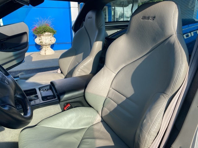 1996 Chevrolet Corvette Base photo 13