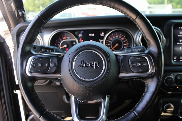 2020 Jeep Wrangler Unlimited Sahara photo 19