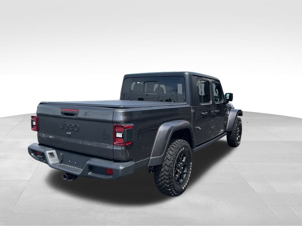 2024 Jeep Gladiator Willys photo 4