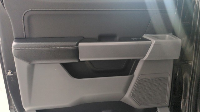 Used 2024 BLACK Ford XLT image 27