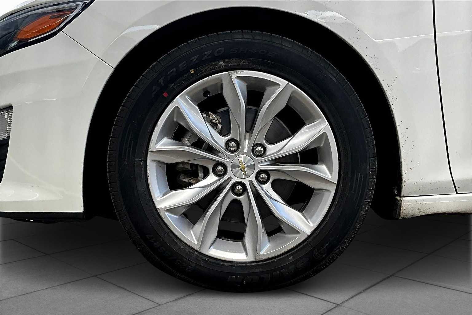 2022 Chevrolet Malibu 1LT photo 5